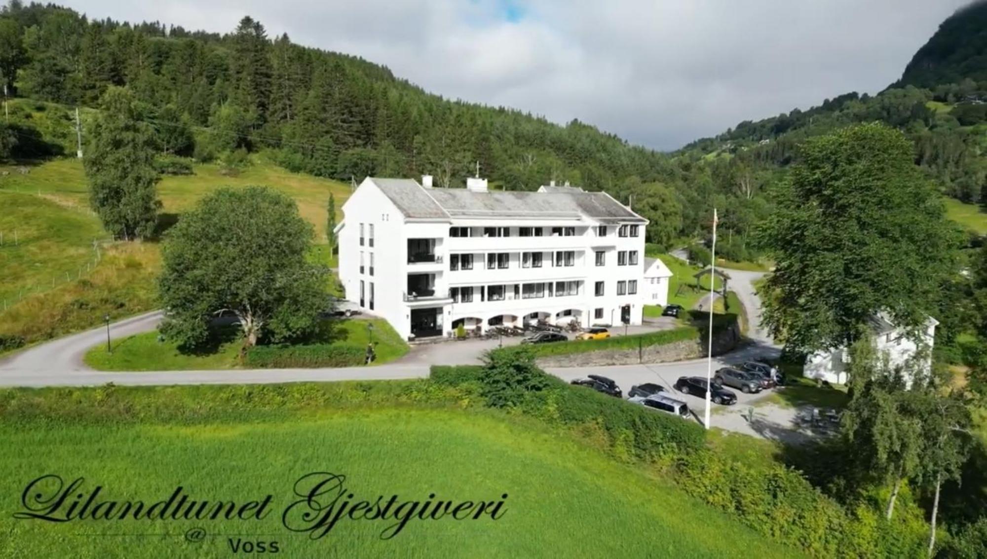 Lilandtunet Gjestgiveri Liland  Luaran gambar