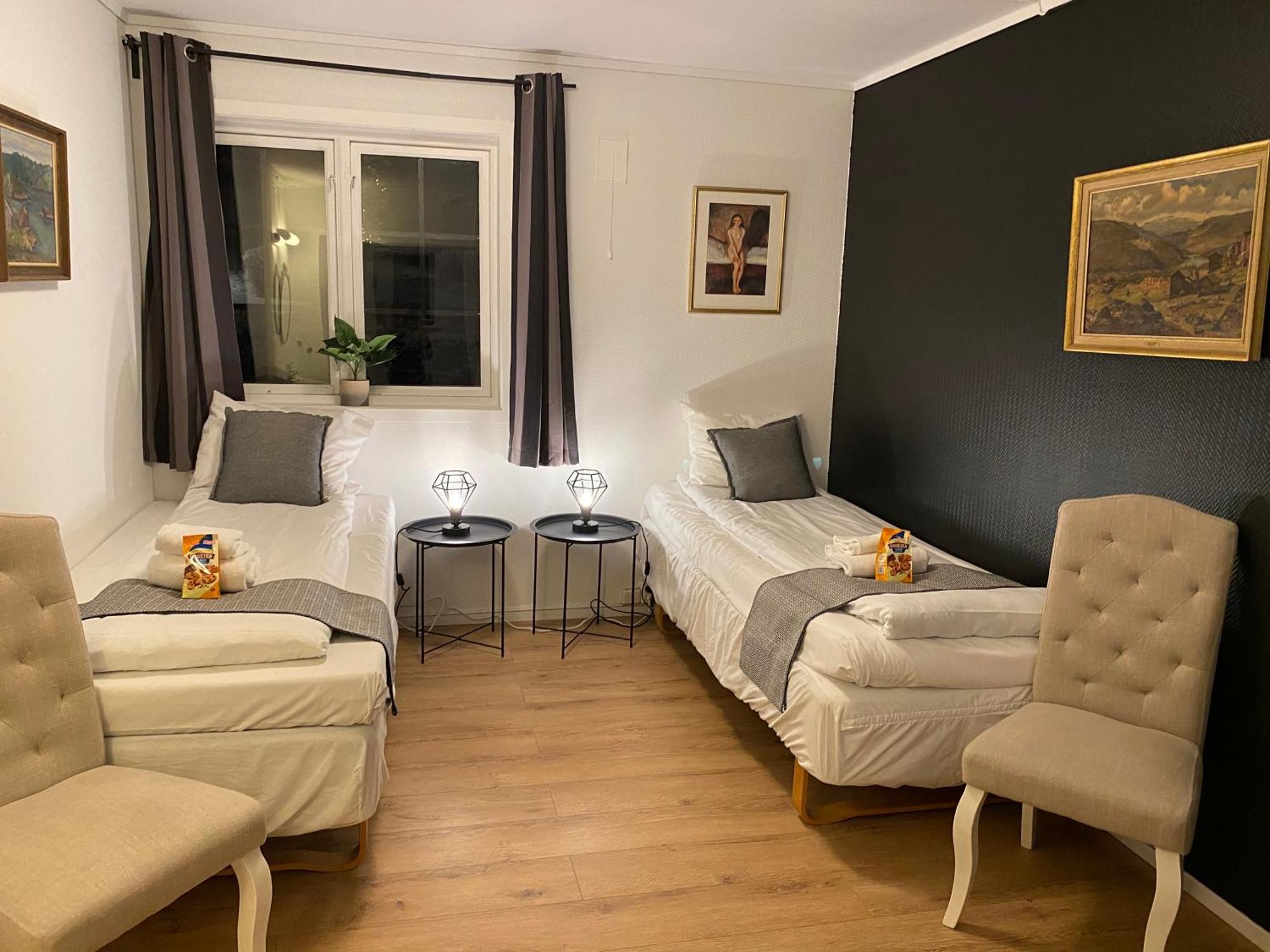 Lilandtunet Gjestgiveri Liland  Luaran gambar